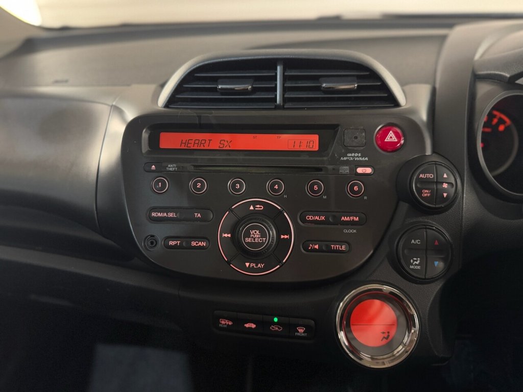 Used Honda Jazz 2011 for sale - 76558465: Photo 39