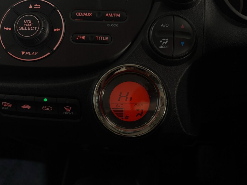 Used Honda Jazz 2011 for sale - 76558465: Photo 41