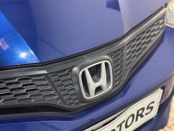 Used Honda Jazz 2011 for sale - 76558465: Photo