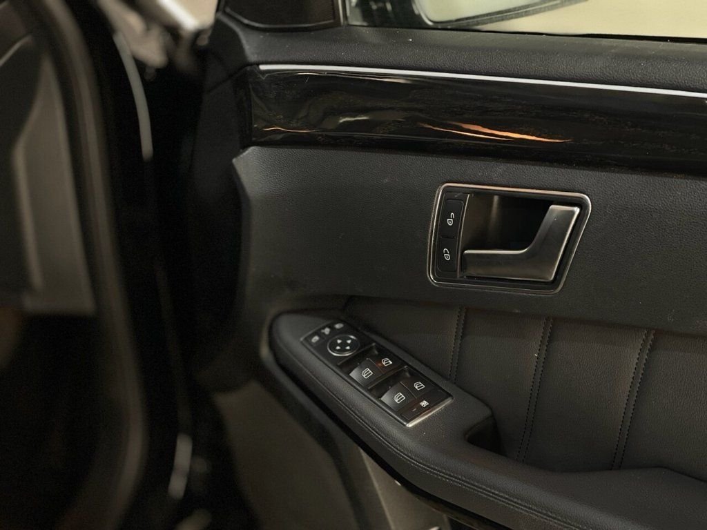 Used Mercedes-Benz E-Class 2013 for sale - 76118607: Photo 19