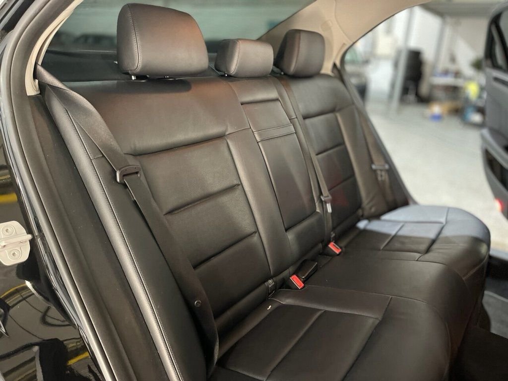 Used Mercedes-Benz E-Class 2013 for sale - 76118607: Photo 28
