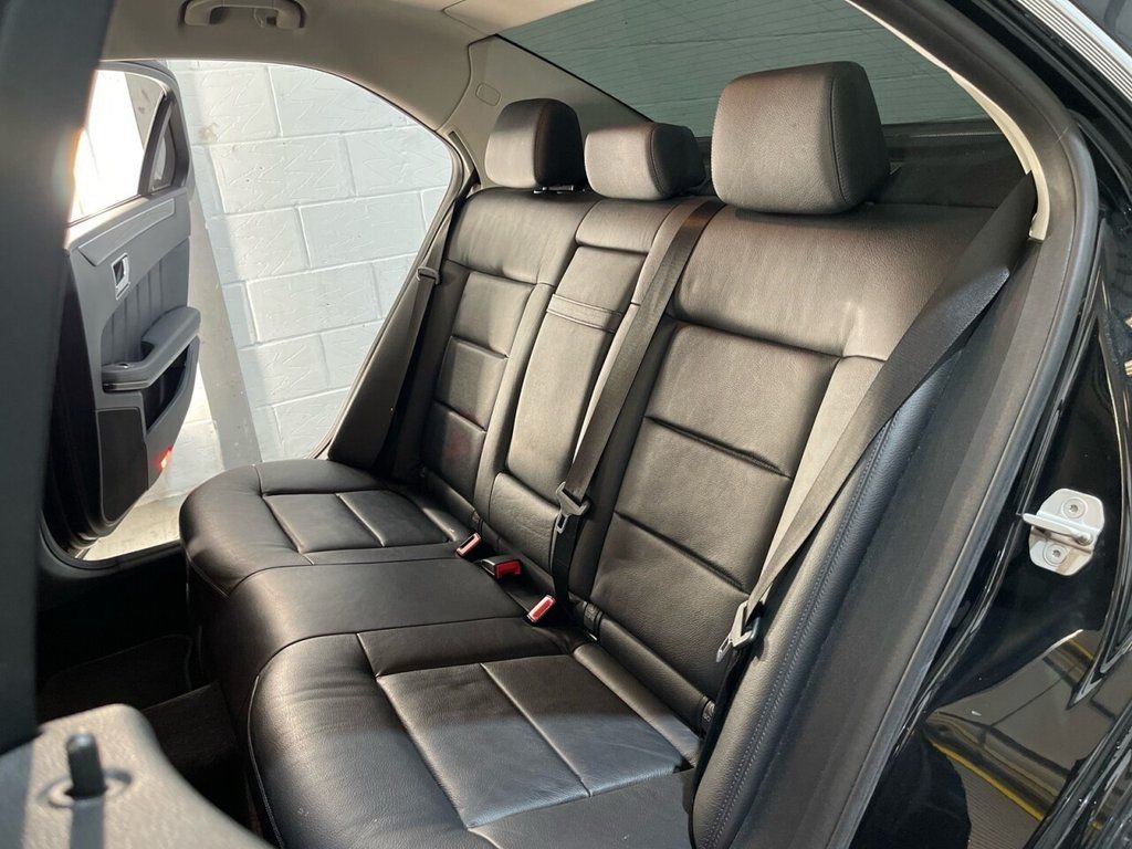 Used Mercedes-Benz E-Class 2013 for sale - 76118607: Photo 33