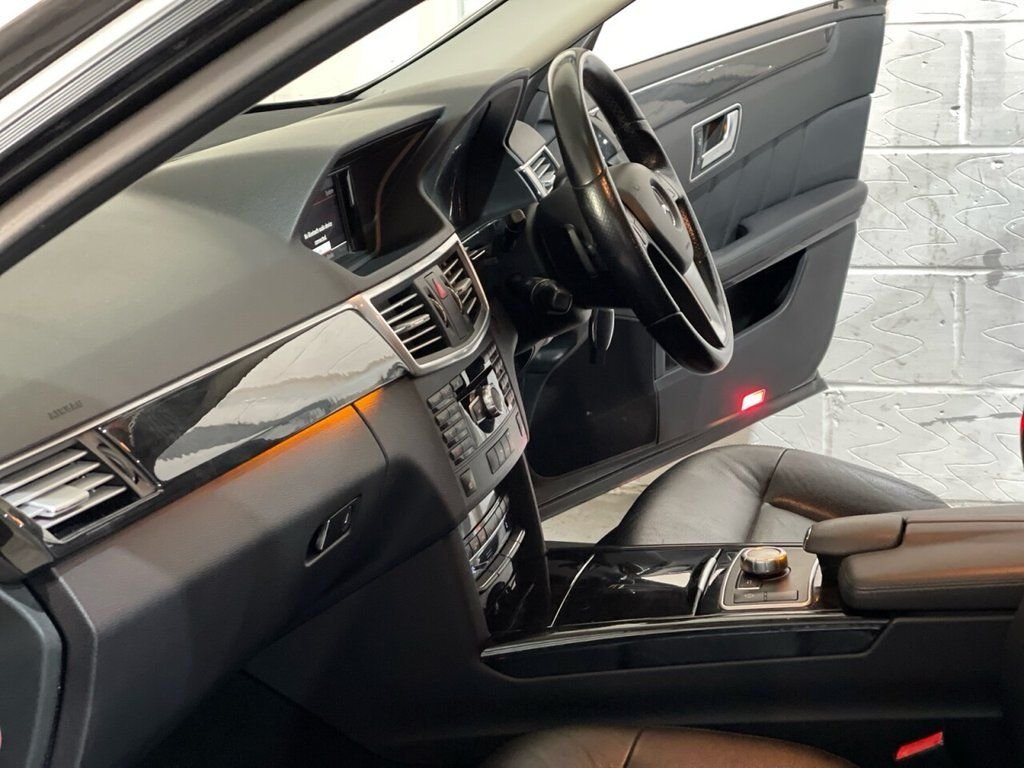 Used Mercedes-Benz E-Class 2013 for sale - 76118607: Photo 43