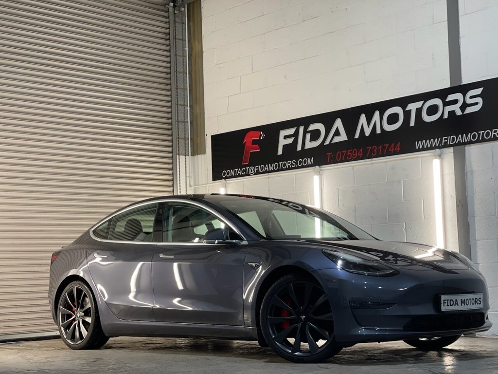 Used Tesla Model 3 2020 for sale - 76210331: Photo 1