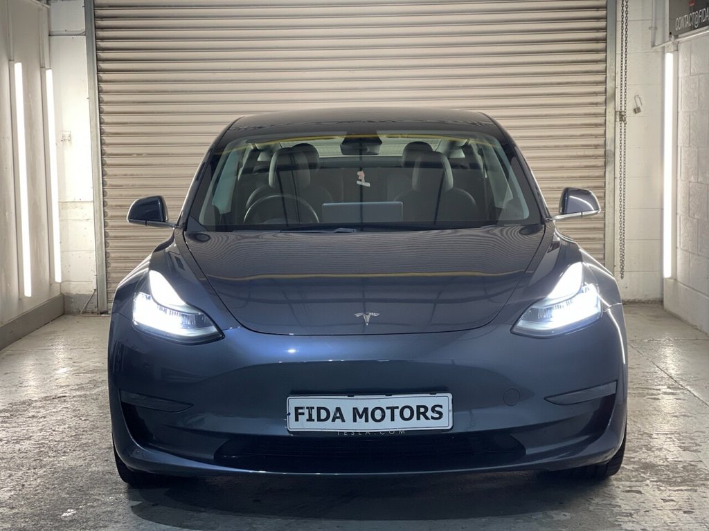 Used Tesla Model 3 2020 for sale - 76210331: Photo 2