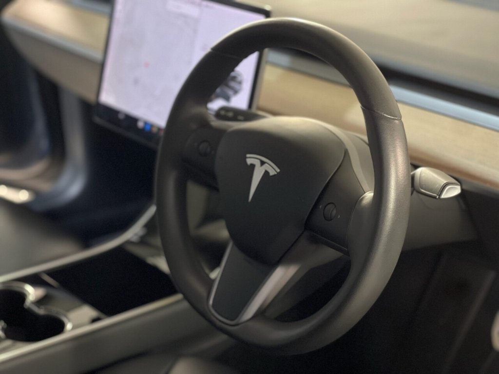 Used Tesla Model 3 2020 for sale - 76210331: Photo 24