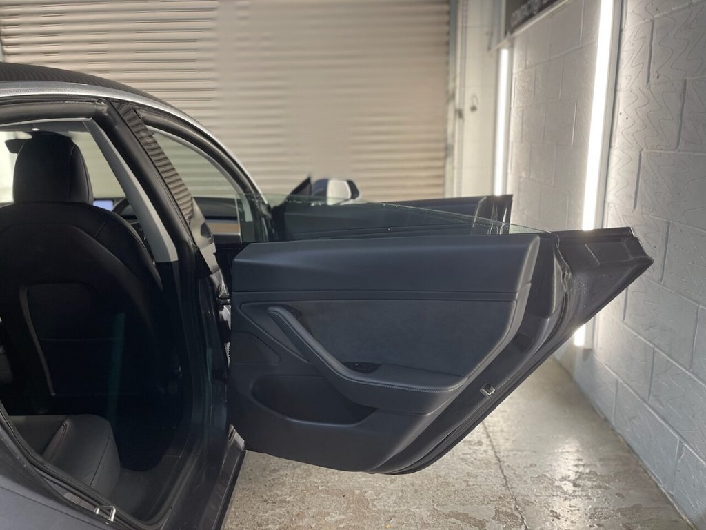 Used Tesla Model 3 2020 for sale - 76210331: Photo 29