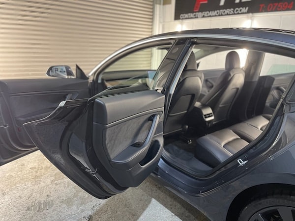 Used Tesla Model 3 2020 for sale - 76210331: Photo 35
