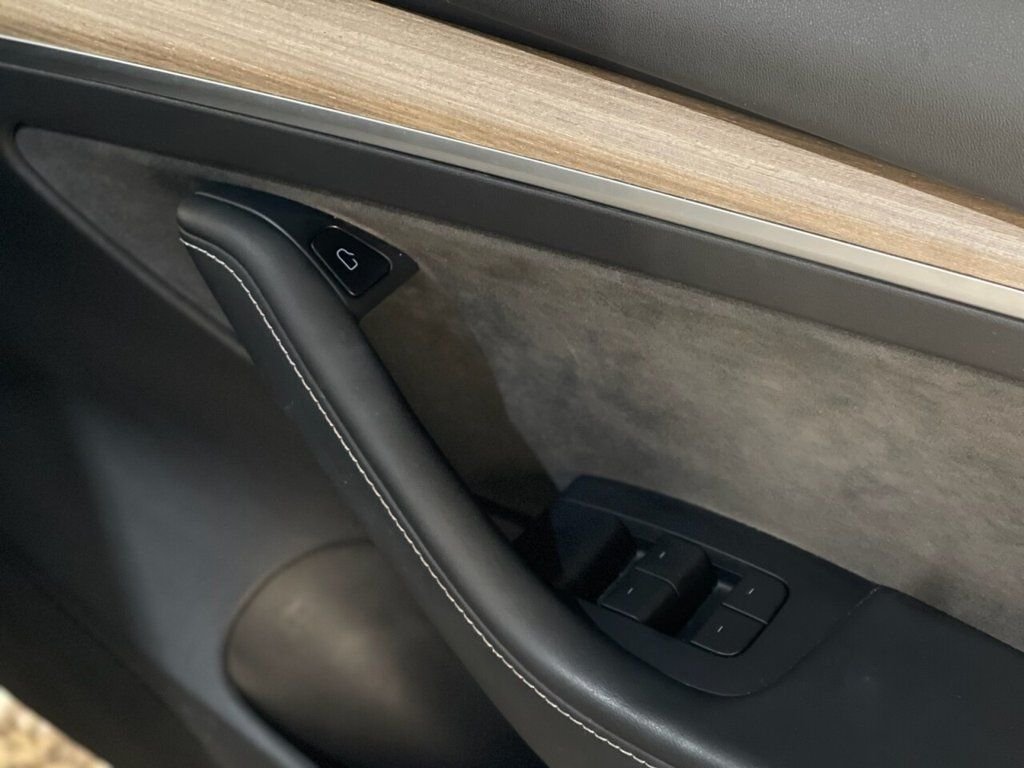 Used Tesla Model 3 2021 for sale - 77212987: Photo 19