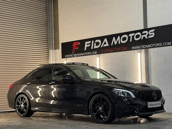 Used Mercedes-Benz C Class 2018 for sale - 77212635: Photo