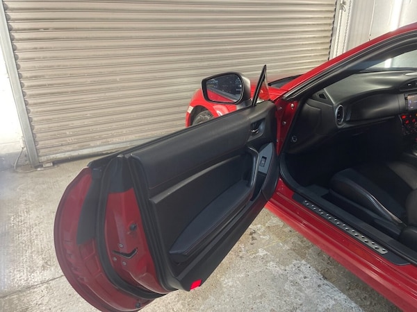 Used Toyota GT86 2012 for sale - 76105915: Photo 41