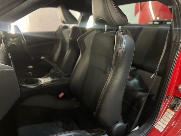 Used Toyota GT86 2012 for sale - 76105915: Photo 44