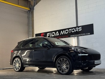 Used Porsche Cayenne 2015 for sale - 79530220: Photo