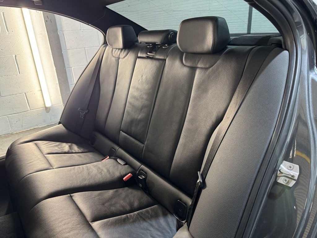 Used BMW 3 Series 2018 for sale - 77780279: Photo 44