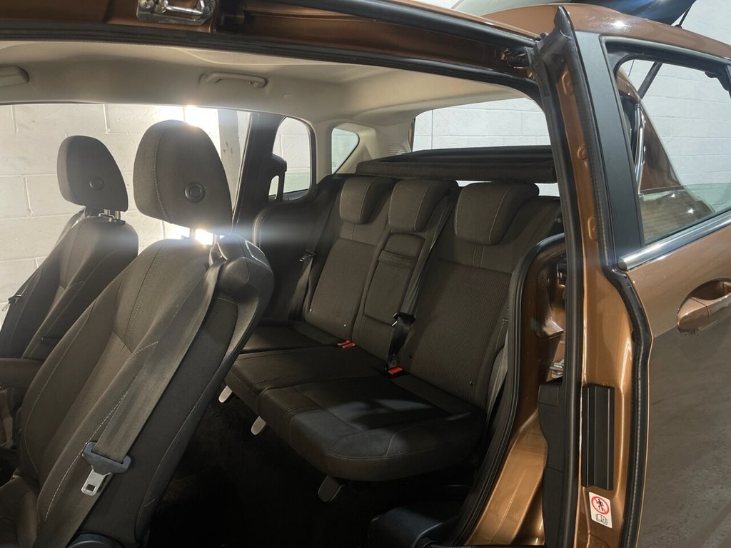 Used Ford B-MAX 2012 for sale - 76417768: Photo 24