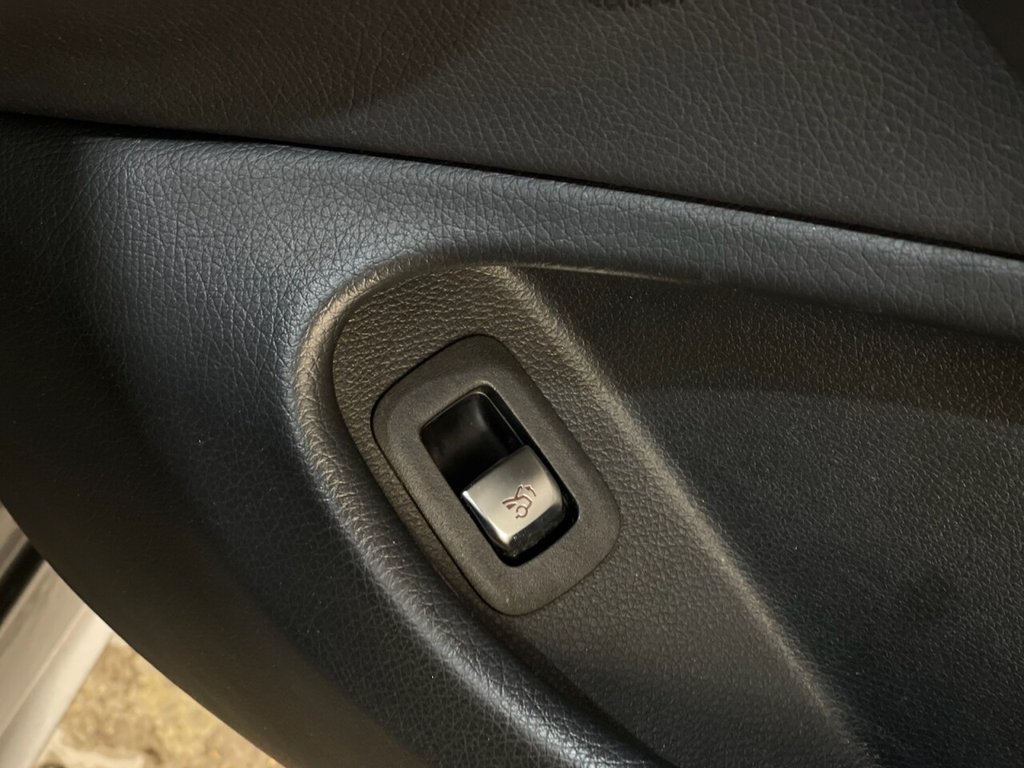 Used Mercedes-Benz C Class 2019 for sale - 76848422: Photo 20