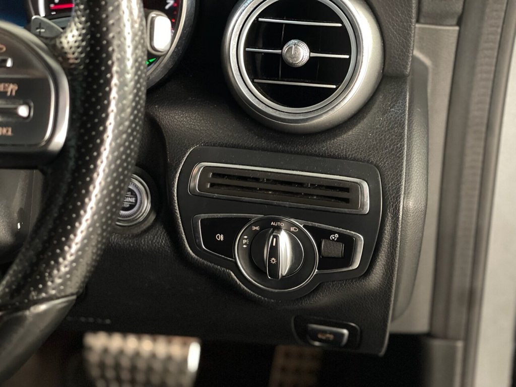 Used Mercedes-Benz C Class 2019 for sale - 76848422: Photo 27