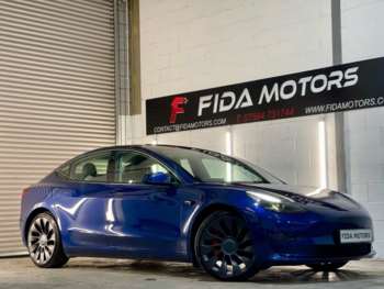 2020 (70) - (Dual Motor) Performance Saloon 4dr Electric Auto 4WDE (Performance Upgrade