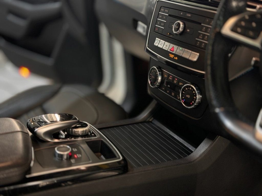 Used Mercedes-Benz GLE 2018 for sale - 77356454: Photo 32