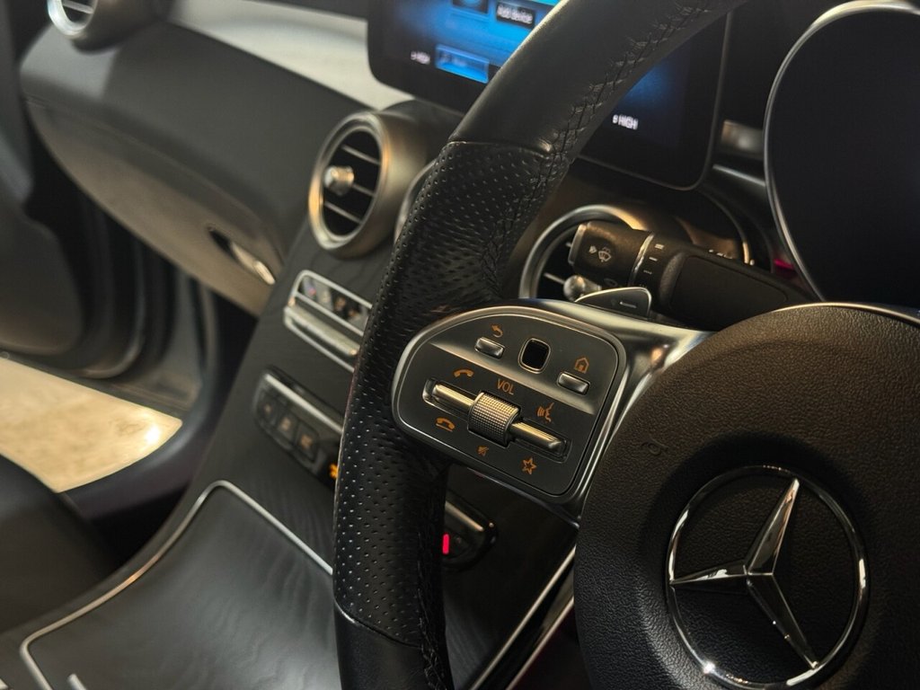 Used Mercedes-Benz GLC 2020 for sale - 77342110: Photo 28