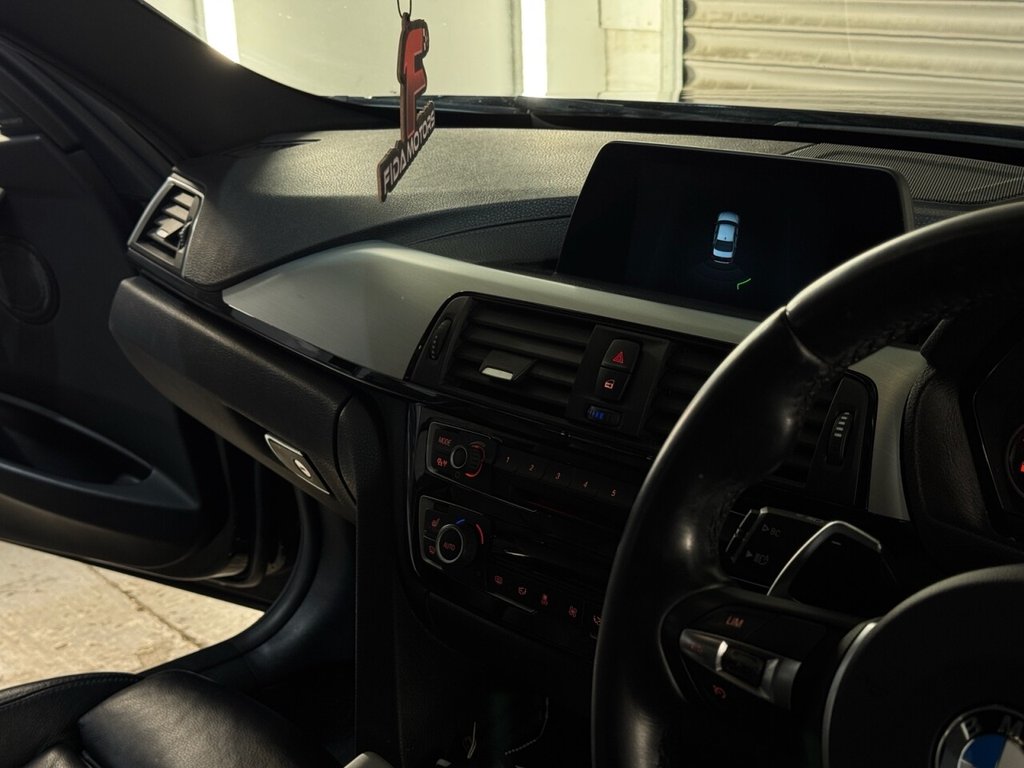 Used BMW 3 Series 2018 for sale - 77667481: Photo 22