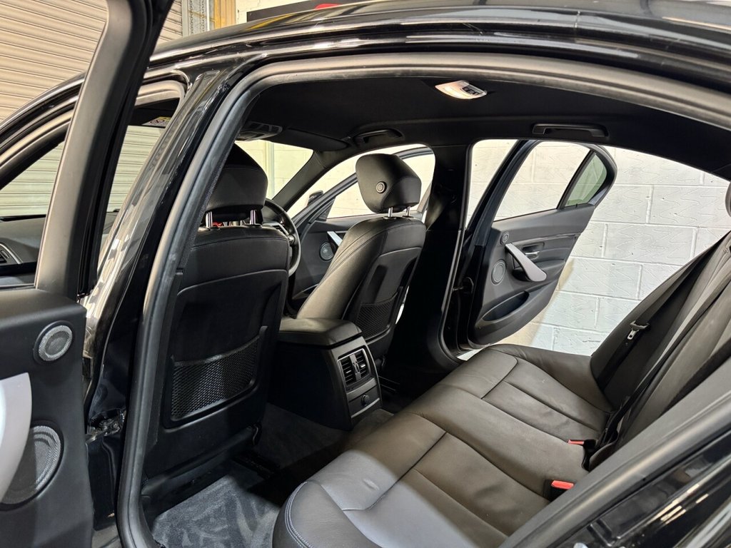 Used BMW 3 Series 2018 for sale - 77667481: Photo 28