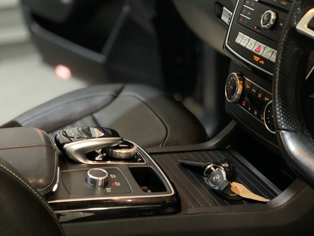 Used Mercedes-Benz GLE 2019 for sale - 76617680: Photo 33