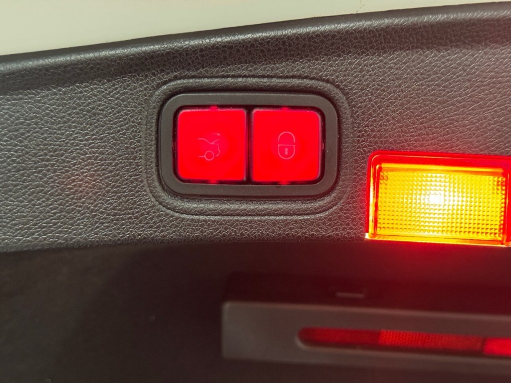 Used Mercedes-Benz C Class 2019 for sale - 77212446: Photo 38