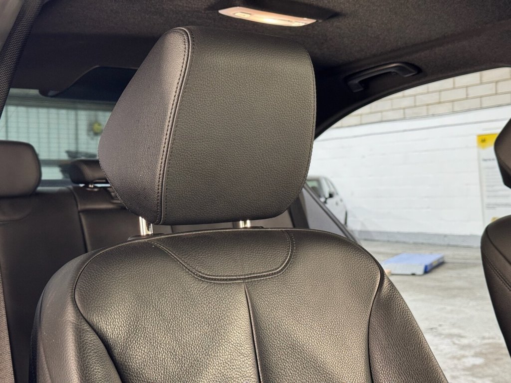 Used BMW 3 Series 2018 for sale - 77328112: Photo 28