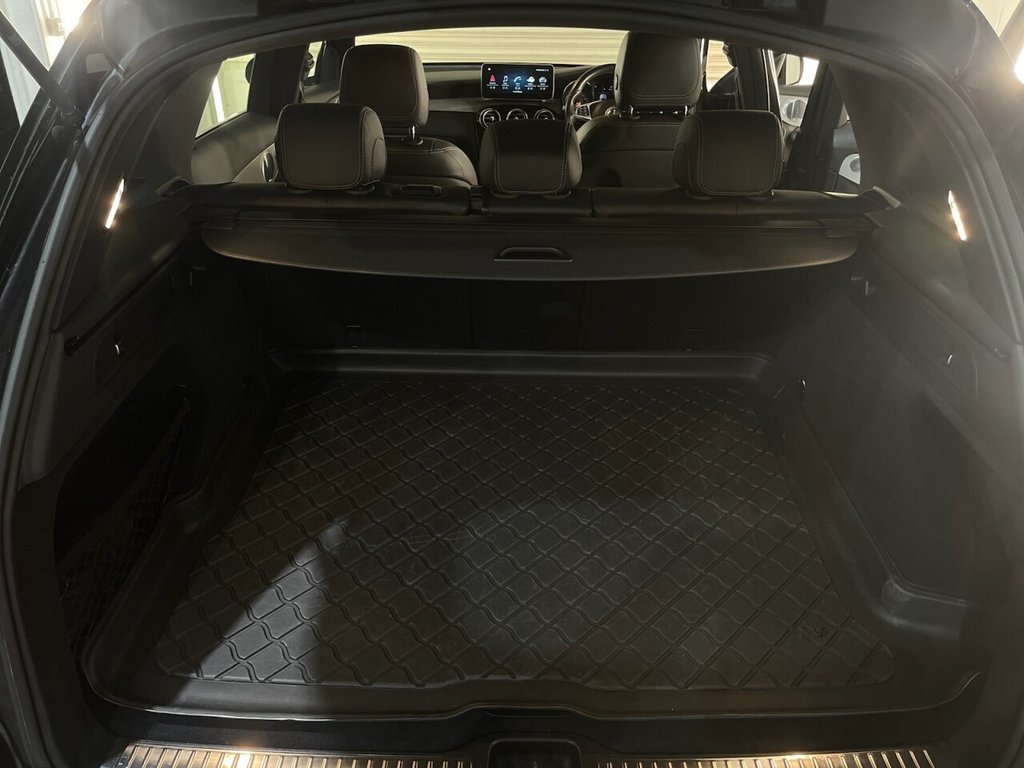 Used Mercedes-Benz GLC 2019 for sale - 76724473: Photo 43