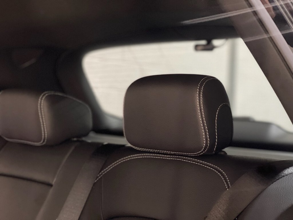 Used Mercedes-Benz GLC 2019 for sale - 76724473: Photo 49