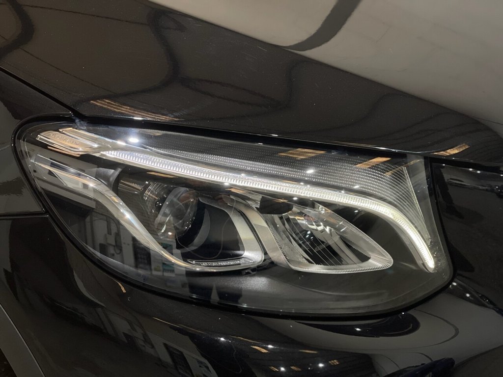 Used Mercedes-Benz GLC 2019 for sale - 76724473: Photo 5