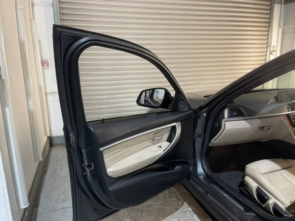 Used BMW 3 Series 2017 for sale - 76386436: Photo 40