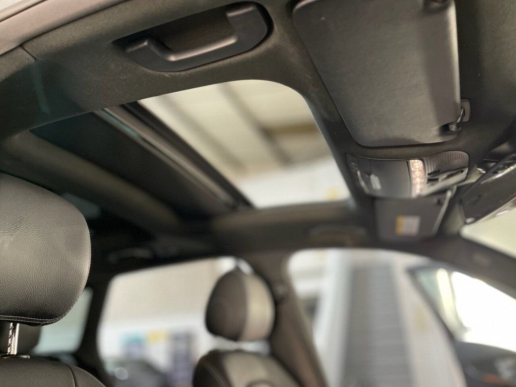 Used Mercedes-Benz GLC 2018 for sale - 76686259: Photo 30