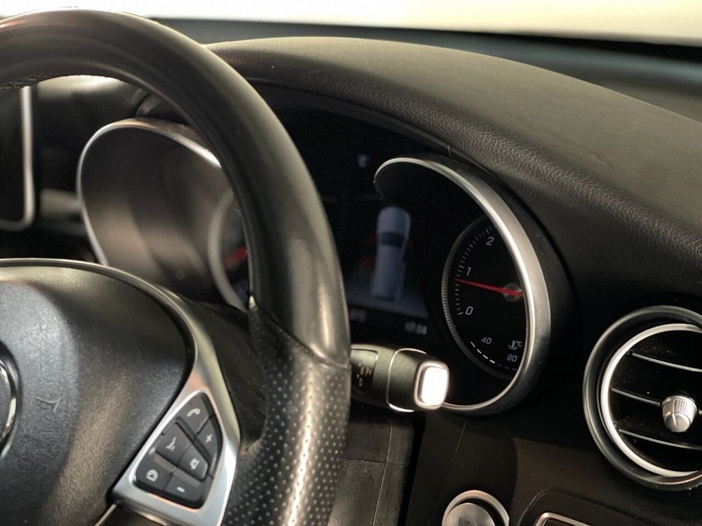 Used Mercedes-Benz GLC 2018 for sale - 76686259: Photo 36