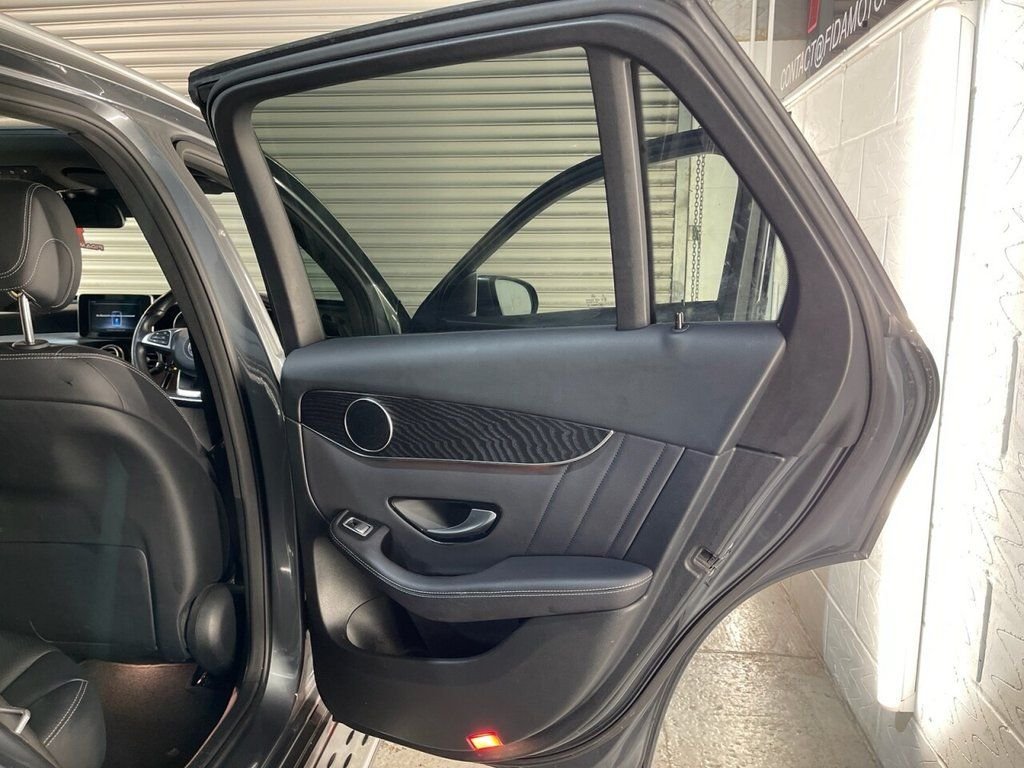 Used Mercedes-Benz GLC 2018 for sale - 76686259: Photo 38