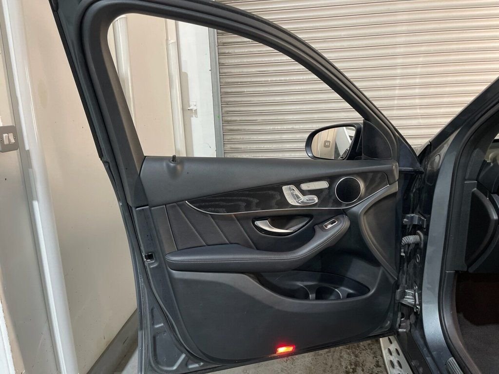 Used Mercedes-Benz GLC 2018 for sale - 76686259: Photo 48