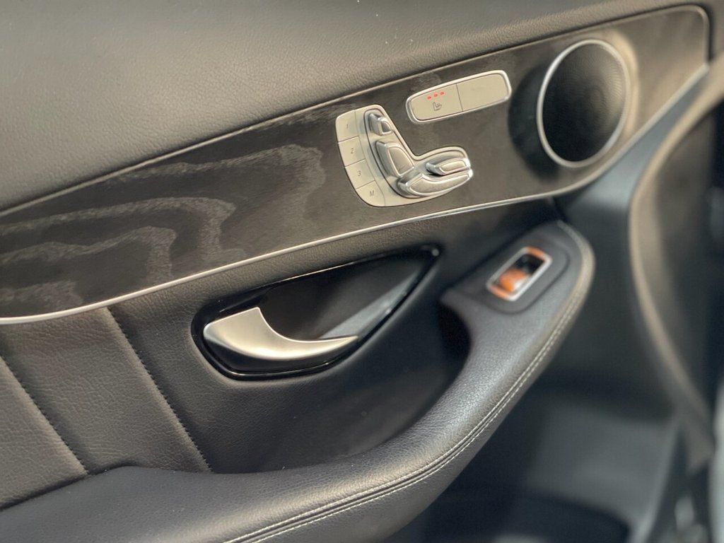 Used Mercedes-Benz GLC 2018 for sale - 76686259: Photo 49