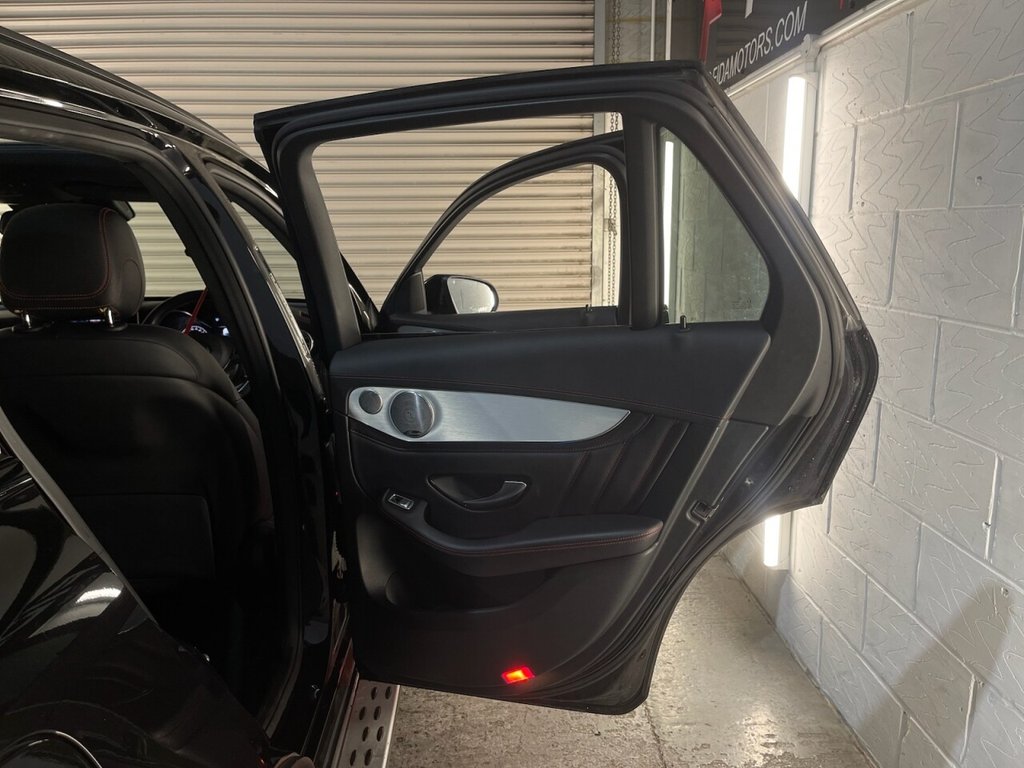 Used Mercedes-Benz GLC 2018 for sale - 76496664: Photo 32