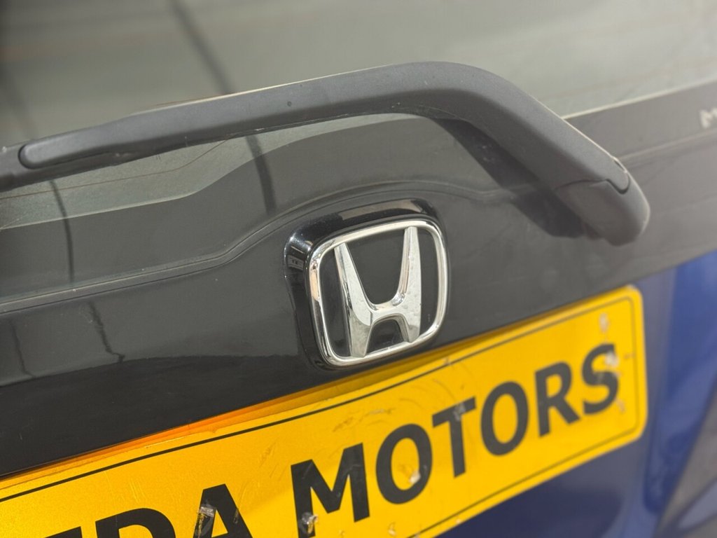 Used Honda Jazz 2011 for sale - 77007102: Photo 12