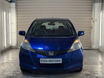 Used Honda Jazz 2011 for sale - 77007102: Photo
