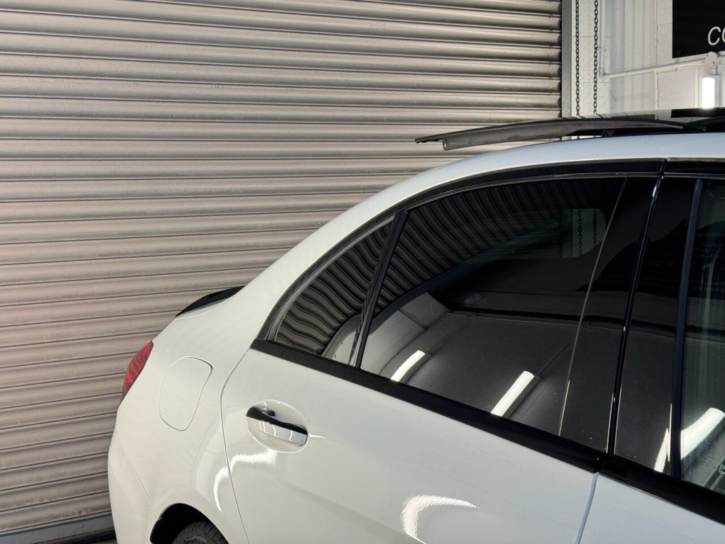 Used Mercedes-Benz C Class 2021 for sale - 77551611: Photo 8