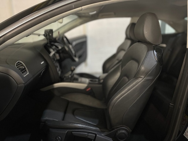 Used Audi A5 2009 for sale - 76202712: Photo 44