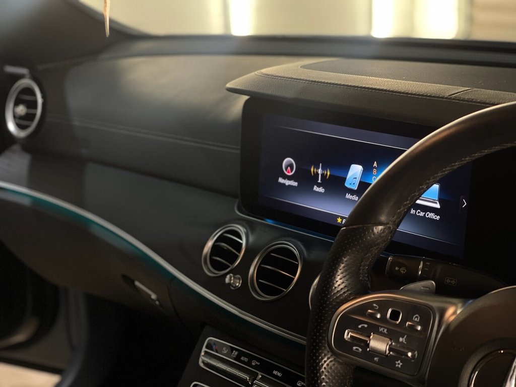 Used Mercedes-Benz E Class 2020 for sale - 76496724: Photo 28