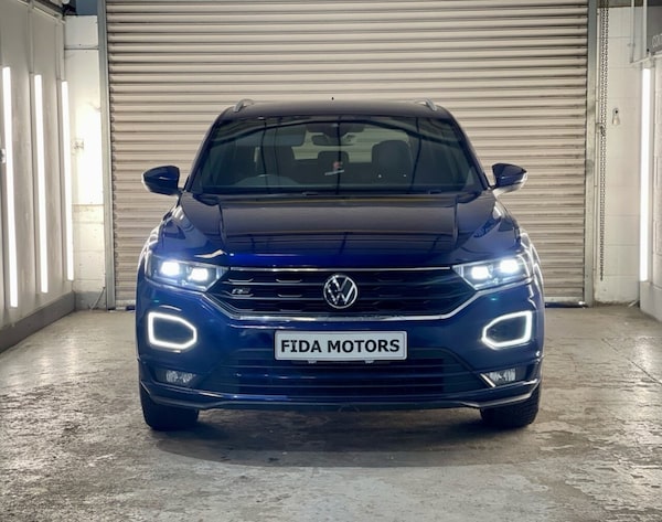 Used Volkswagen T-Roc 2020 for sale - 74501475: Photo 2