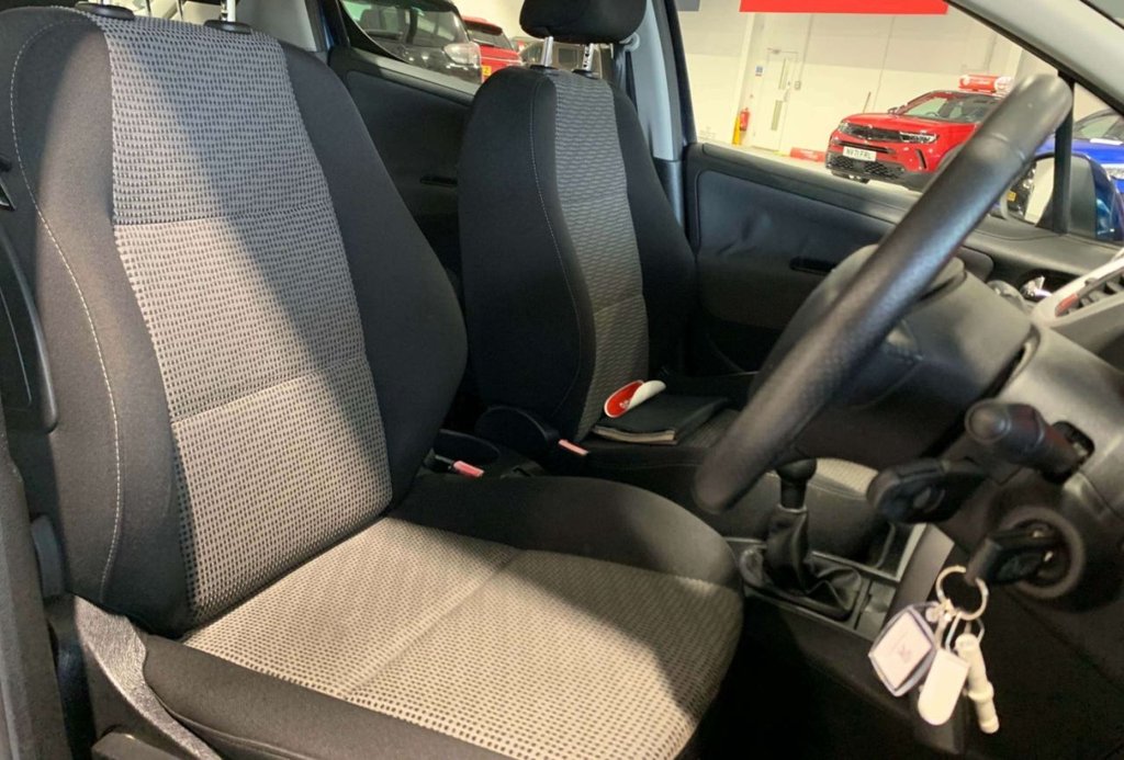 Used Peugeot 207 2010 for sale - 77547115: Photo 5