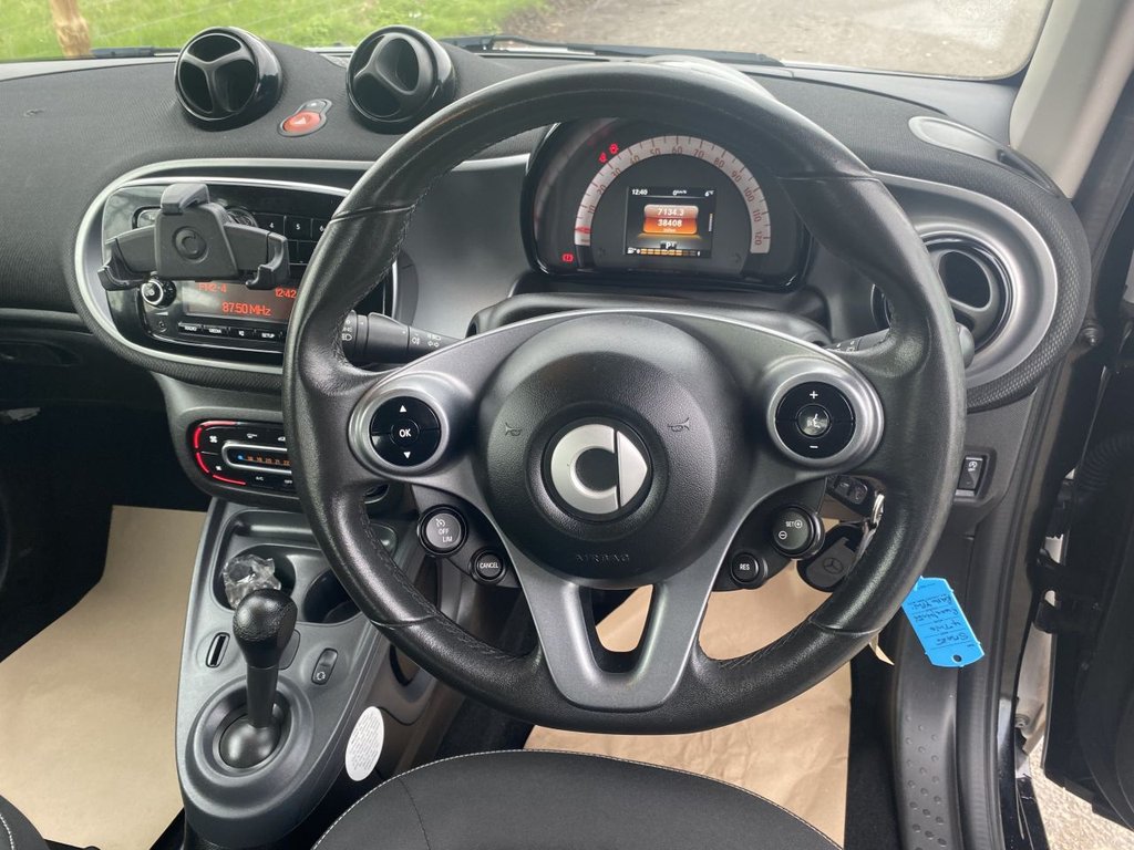 Used smart fortwo 2016 for sale - 77287869: Photo 13