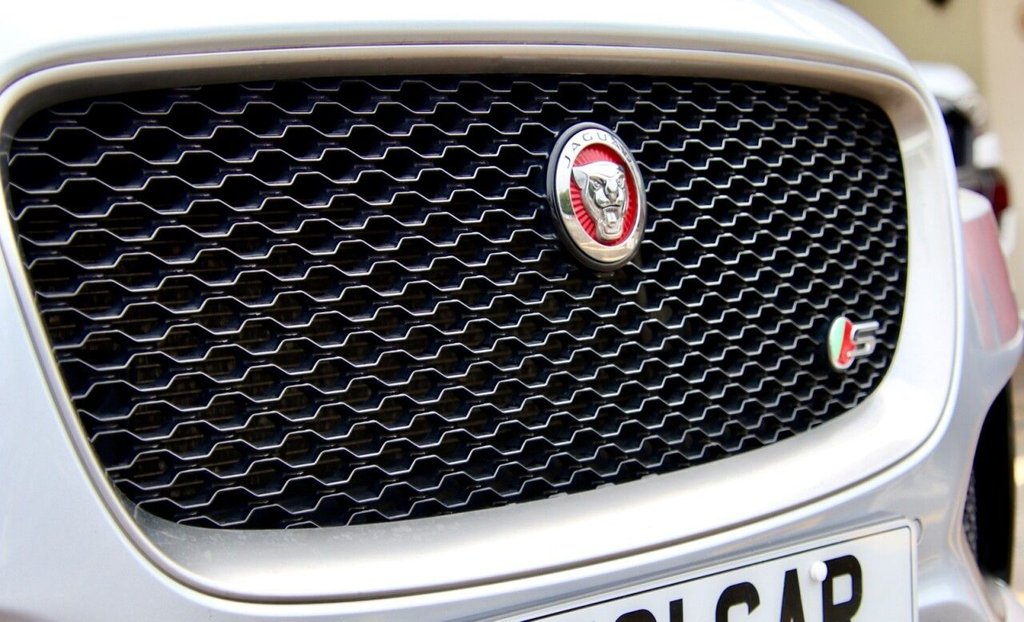 Used Jaguar F-Pace 2017 for sale - 76029298: Photo 19