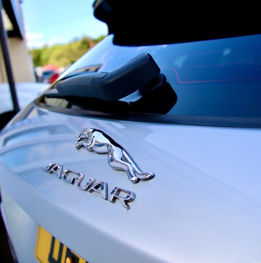 Used Jaguar F-Pace 2017 for sale - 76029298: Photo 21