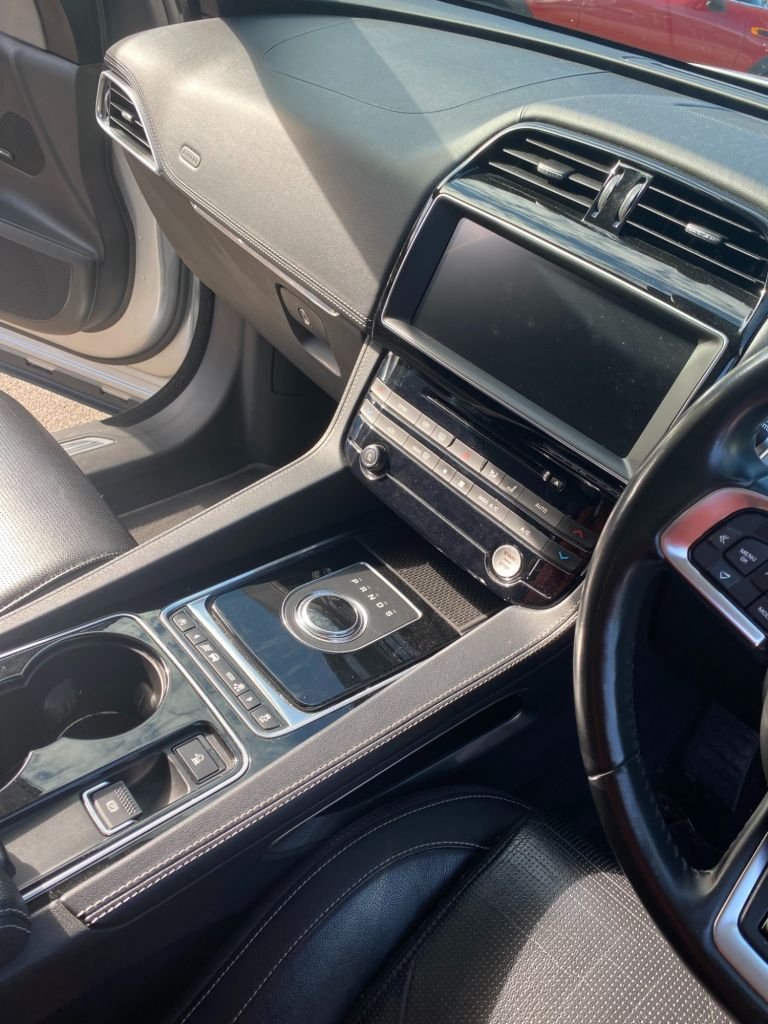 Used Jaguar F-Pace 2017 for sale - 76029298: Photo 36